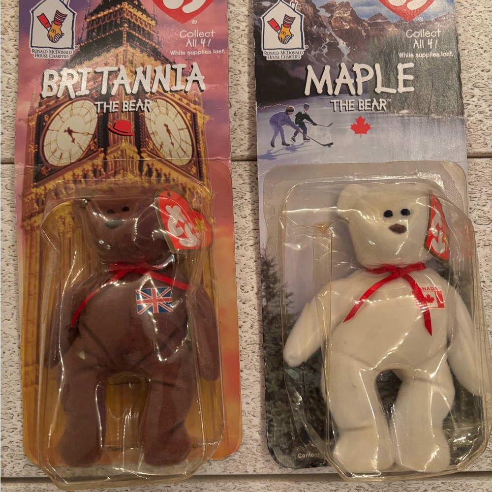 Ty Britannia and Maple Beanie Babies Set